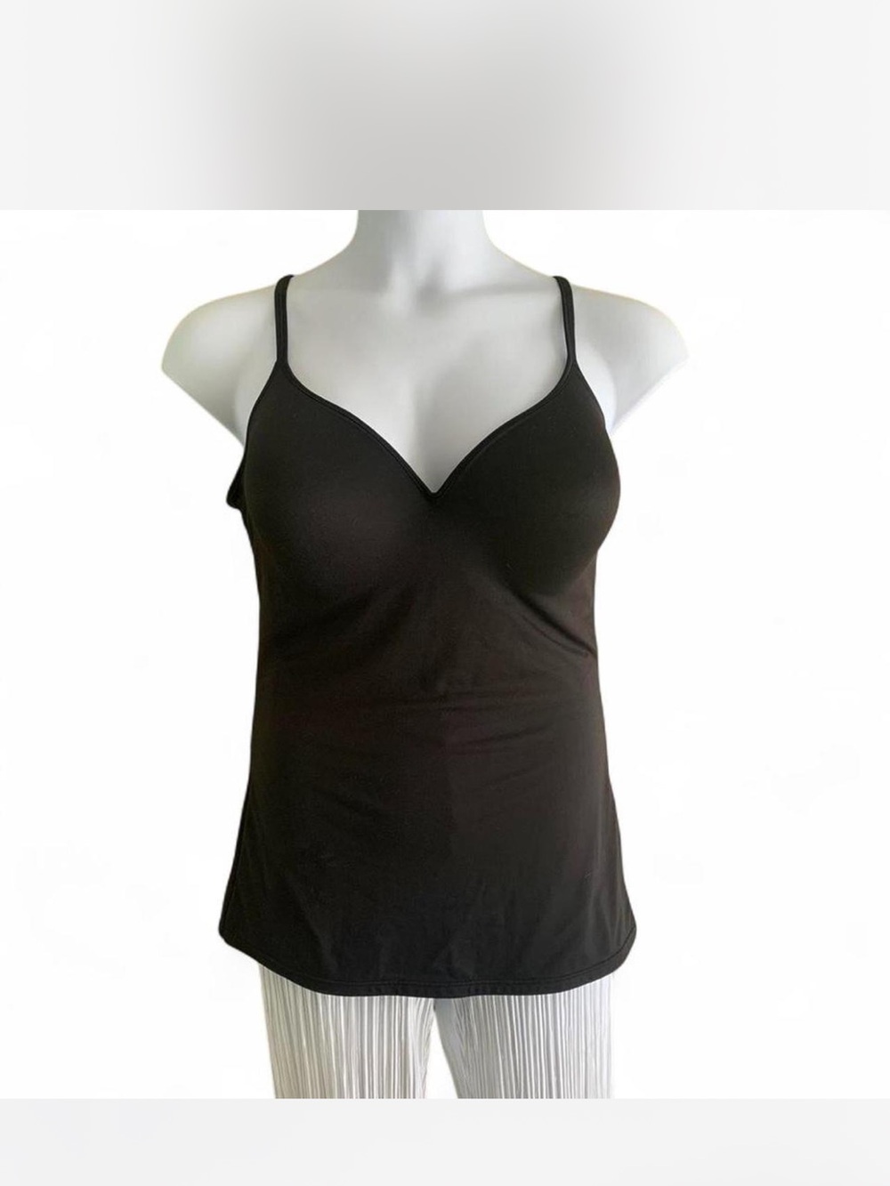 Black Seamless V-Neck Camisole Tank Top size 38DD